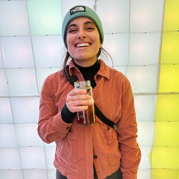 Meet your Posher, Juliet - Picture 2 of 2